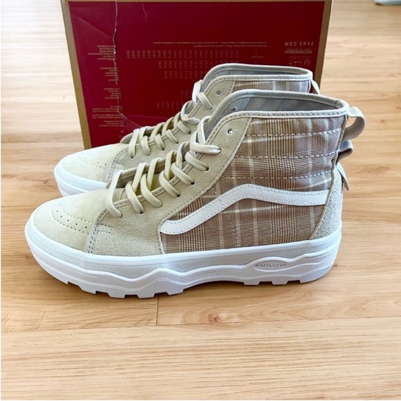 Vans Women Sherpa Suede Sentry SK8-Hi Plain French Oak Size 9.5 US - Picture 8 of 11